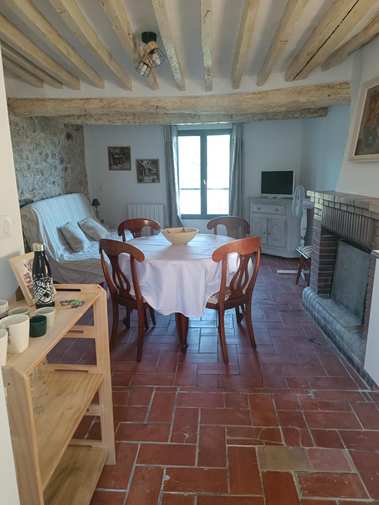 Au Puits De Figa Apartment Figanieres Bagian luar foto
